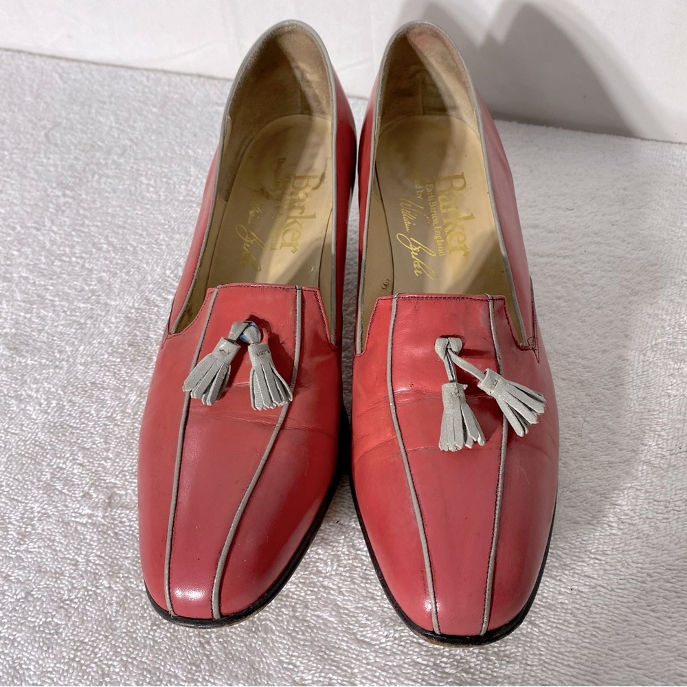 Vintage Barker Coral Leather Slip On Low Heel Loafers W Grey Tassels 9 Academia
